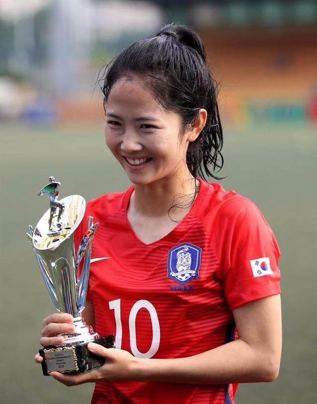 霓虹舞娘
